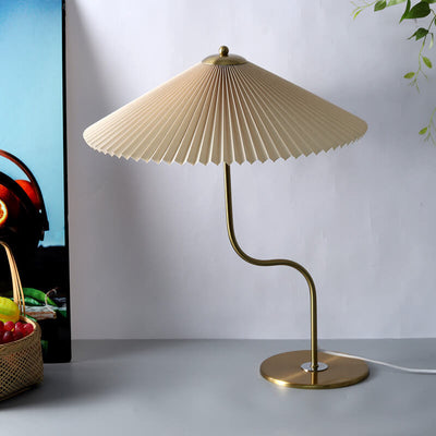 Retro Faltenschirmförmige 1-Licht Dekorative Tischlampe 
