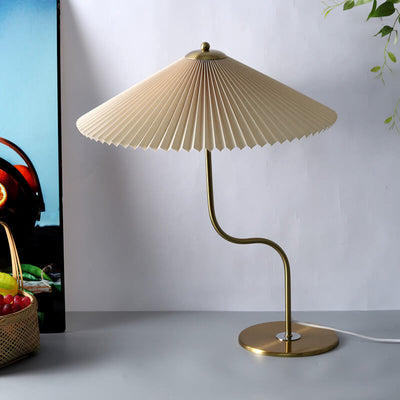 Dekorative Tischlampe in Form eines Retro-Plisseeschirms mit 1 Leuchte 