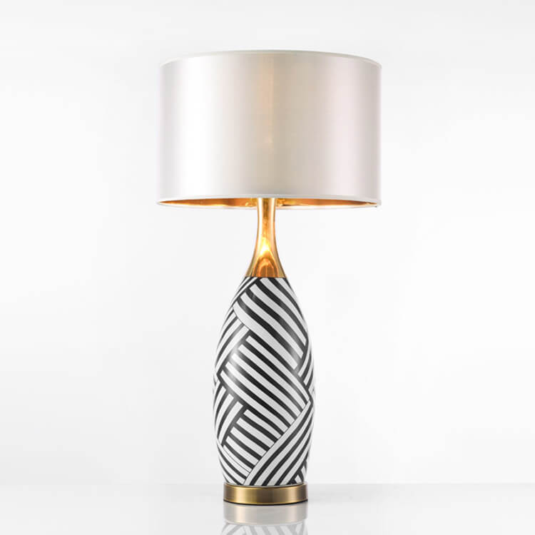 Nordic Vintage Keramik Metall 1-Licht Tischlampe 