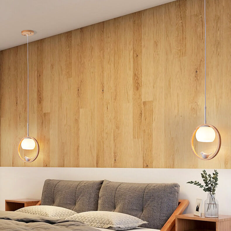 Moderne nordische Pendelleuchte mit Glas, Kautschukholz-Ring und Vogel-Design, 1-flammig, für das Wohnzimmer 