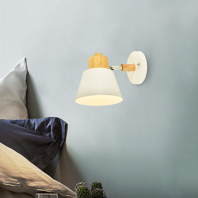 Nordischer Macaron-Kuppel-Kegel-Schirm Holzoberteil 1-Licht-Wandleuchte 
