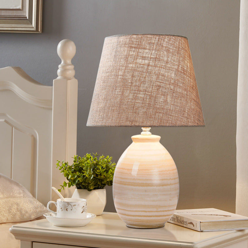 Modern Vintage Minimal Ceramic Hardware 1-Light Table Lamp