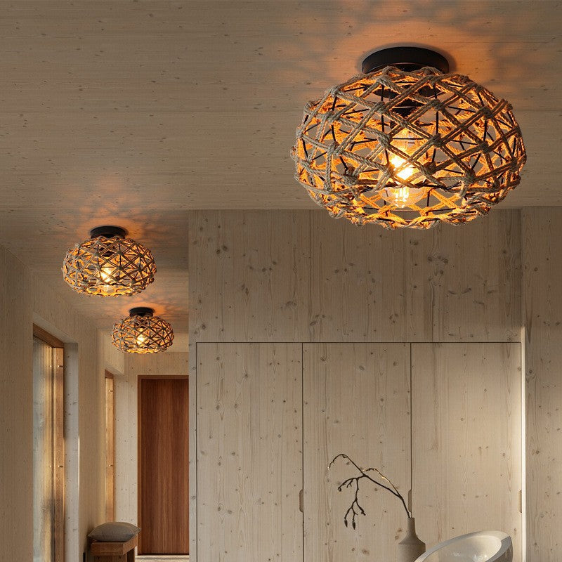 Traditionelle rustikale Hanfseil-Weberei Eisenkäfig 1-Licht Semi-Flush Mount Deckenleuchte für Schlafzimmer 