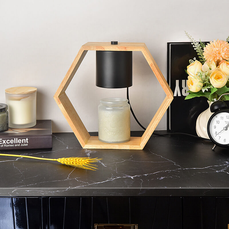 Zeitgenössische nordische sechseckige Tischlampe aus Holz und Metall mit 1 Flamme und schmelzendem Wachs für das Schlafzimmer 