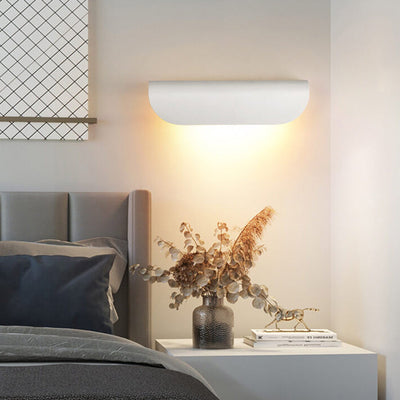 مصباح حائط خارجي مقاوم للماء LED على شكل منحني حديث 