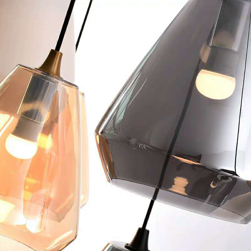 Nordic Minimalistischer Kegelförmiger Glasbehälter 1-Licht Pendelleuchte 
