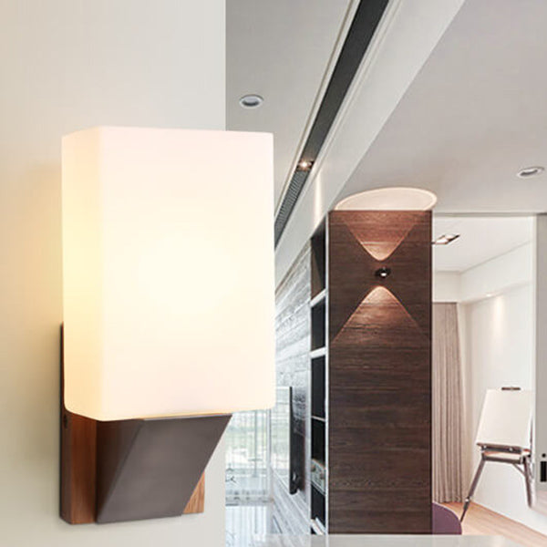 Lámpara Aplique de Pared de 1 Luz con Base de Madera Sólida y Vidrio Cuadrado Nórdico 