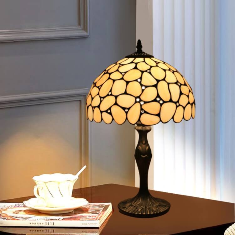 Traditional Tiffany Pebbles Flower Stained Glass Dome 1-Light Table Lamp For Bedroom
