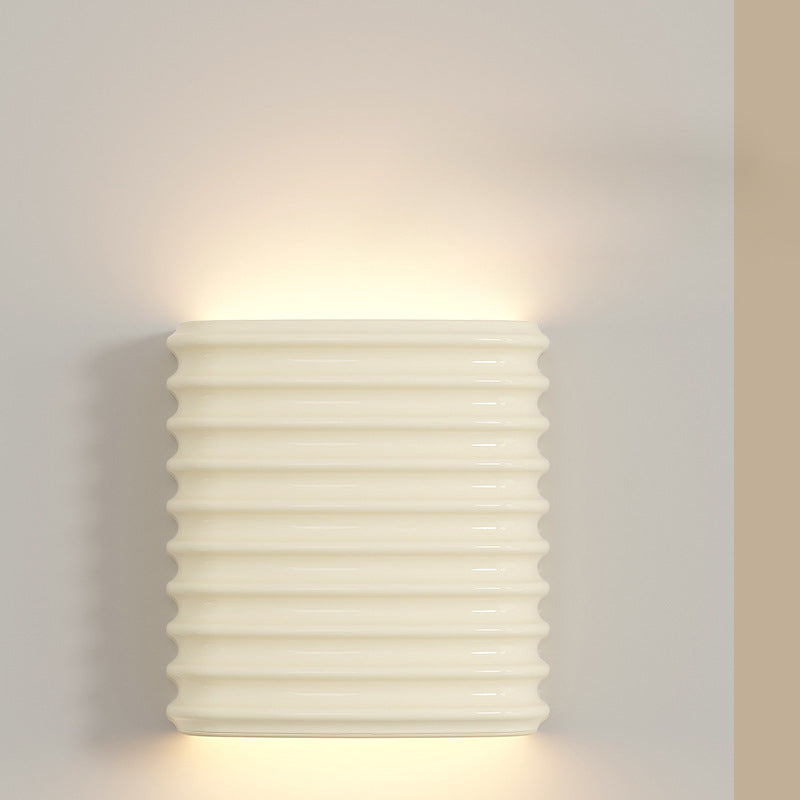 Moderne minimalistische Halbzylinder Hardware Harz 1-Licht Wandleuchte Lampe für Schlafzimmer 
