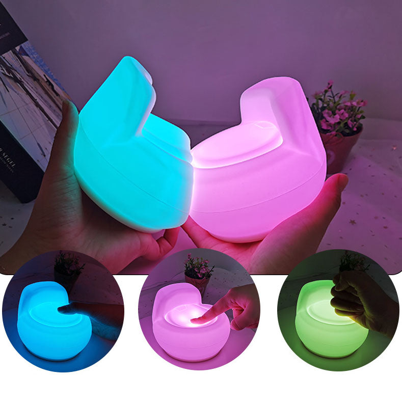 Lámpara de Mesa LED de Noche con Forma de Sofá de Silicona Creativa 