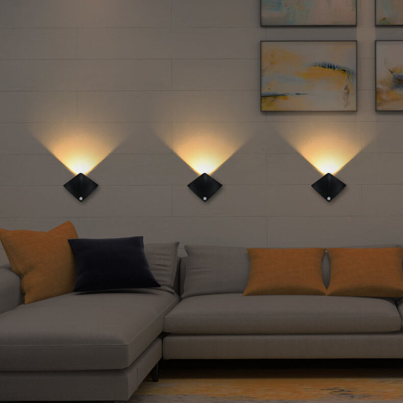 مصباح حائط LED بتصميم عصري على شكل سمكة الراي اللاسعة 