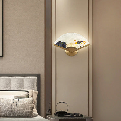 مصباح حائط LED من النحاس الأصفر على شكل مروحة زجاجية صينية حديثة 