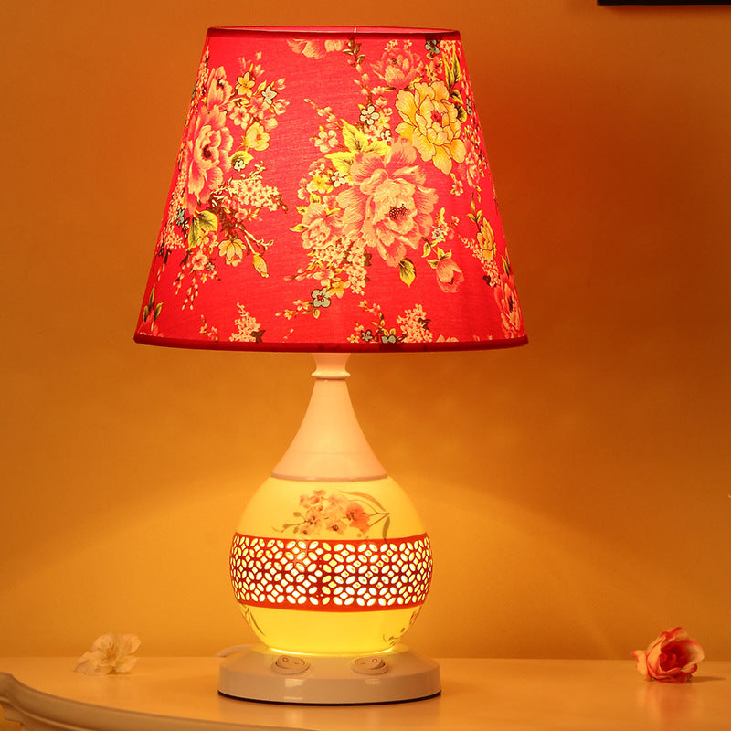 Traditional Chinese Ceramic Fabric Floral Cone 1-Light Table Lamp For Living Room &amp; Bedroom