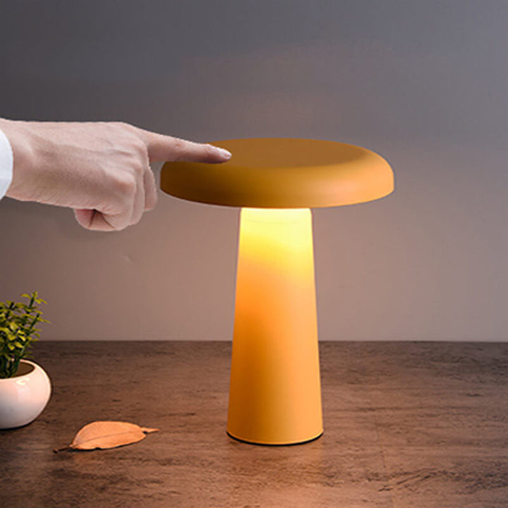 Lampe de table LED USB rotative en forme de soucoupe volante créative nordique 