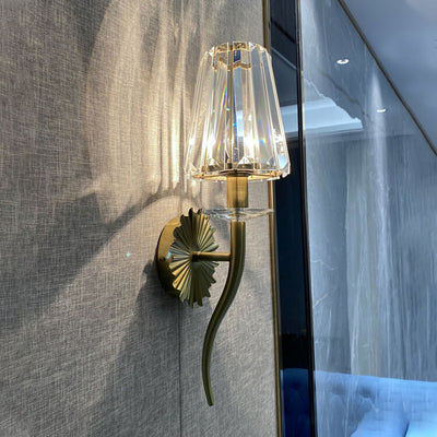 European Light Luxury Hardware Glass 1-Light Wall Sconce Lamp