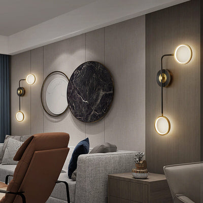 مصباح حائط LED صناعي بتصميم عصري من النحاس مع قضيب طي وحلقة 