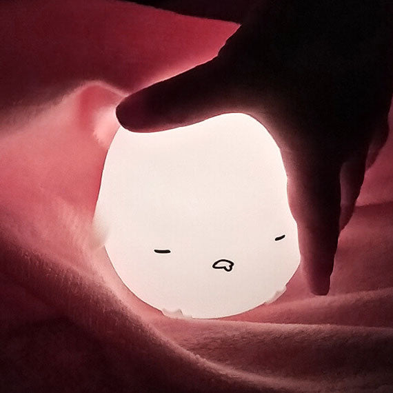 Lámpara de mesa con luz nocturna LED mini de silicona creativa de dibujos animados 