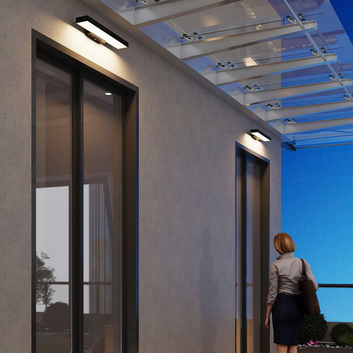 Moderne minimalistische rechteckige flache LED-Sensor-wasserdichte Wandleuchte für den Außenbereich 