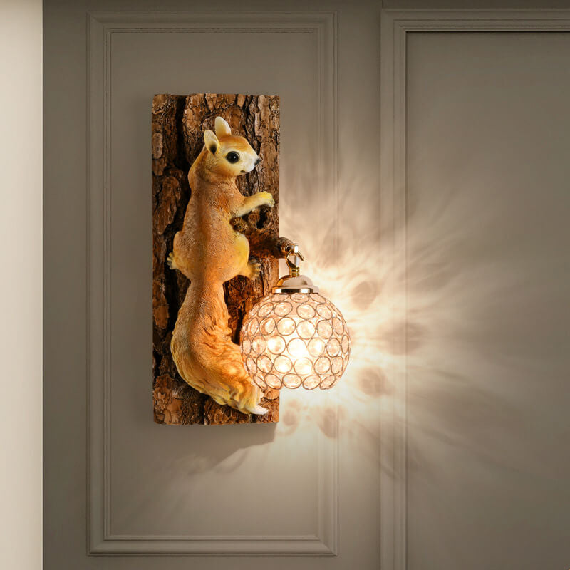 Creative Squirrel Nut Resin 1-Light Wall Sconce Lamp