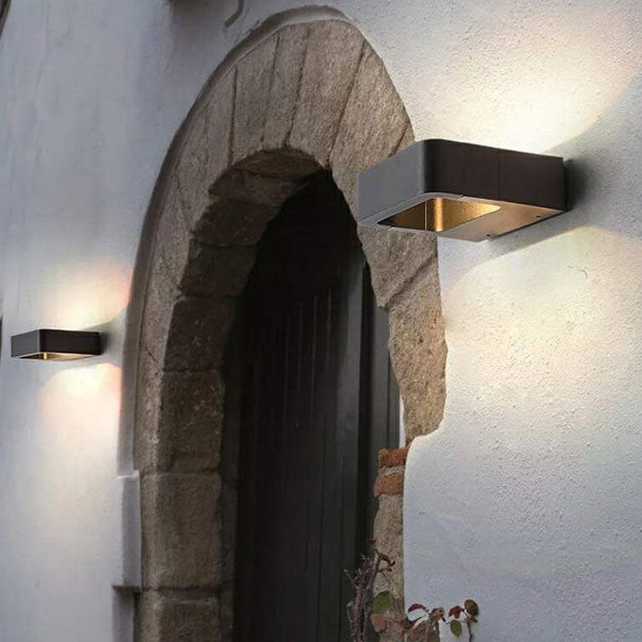 Modern Minimalist Outdoor Square Frame Aluminum Glass LED Waterproof Wall Sconce Lamp for Outdoor Patio