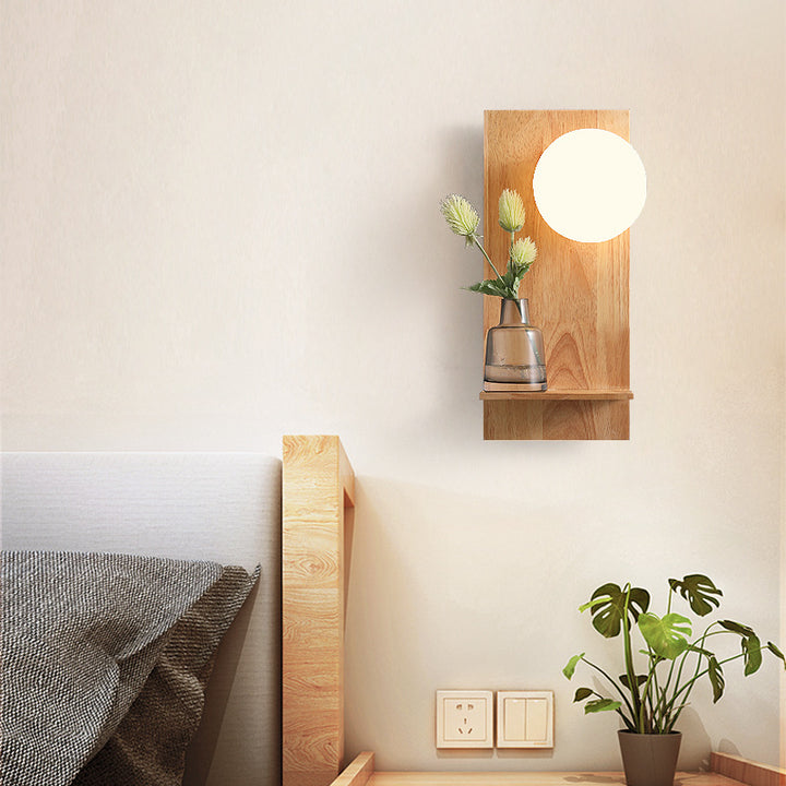 Moderne nordische 1-flammige Wandleuchte mit Glaskugel, Holz und quadratischer Basis für Schlafzimmer und Wohnzimmer 