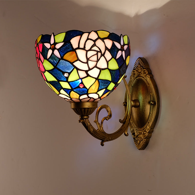 European Vintage Tiffany Rose Stained Glass 1-Light Wall Sconce Lamp