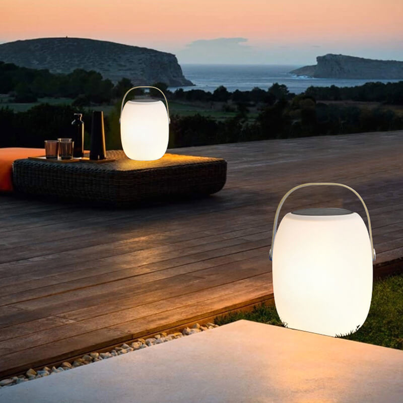 Lumière de camping portable à LED avec télécommande solaire de simplicité contemporaine pour patio extérieur 