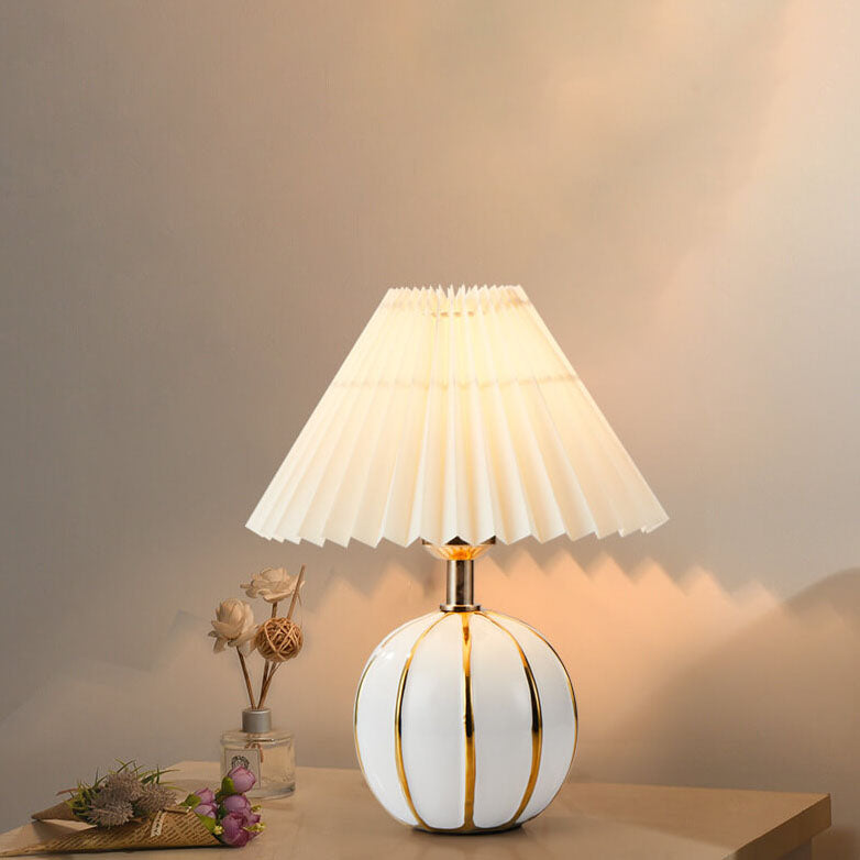 European Vintage Ceramic Fabric 1-Light Table Lamp