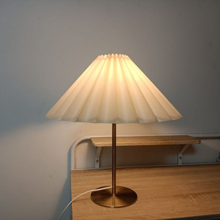 Retro nostalgischer Faltenstoffbezug Regenschirm Design 1-Licht Tischlampe 
