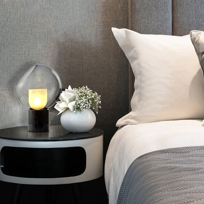 Lámpara de Mesa de 1 Luz con Base de Mármol Minimalista Nórdico y Bola de Vidrio 