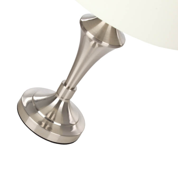 Nordischer minimalistischer beiger Stoff 1-Licht Tischlampe 