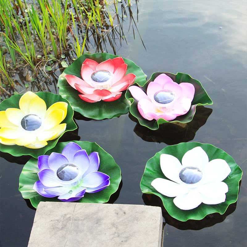 Creative Lotus Flower Wasserdichtes Solar-LED-Patio-Teich-Wasser-Schwimmlicht im Freien 