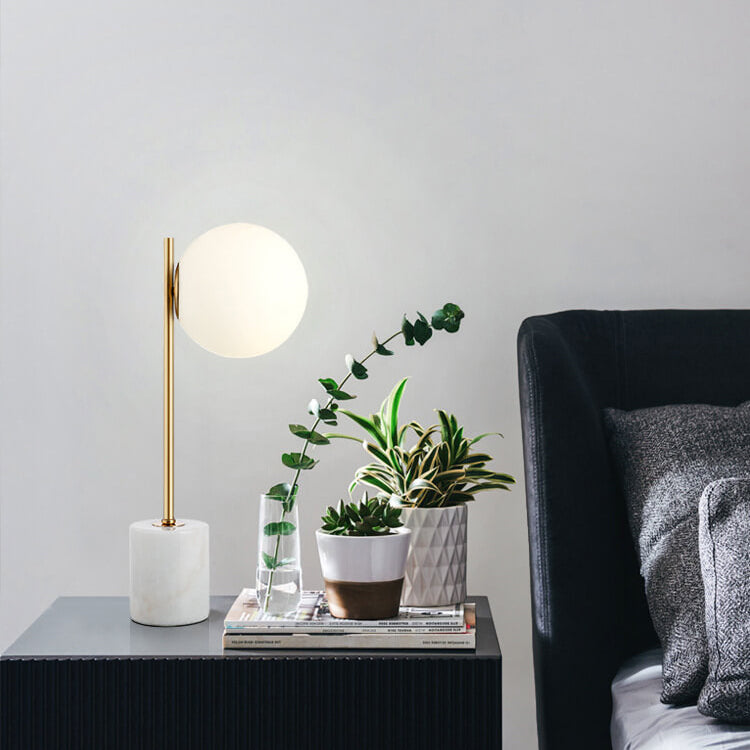 Nordischer minimalistischer Tischlampe mit einem gefrosteten Glaskugel und Marmorsockel, 1 Licht 