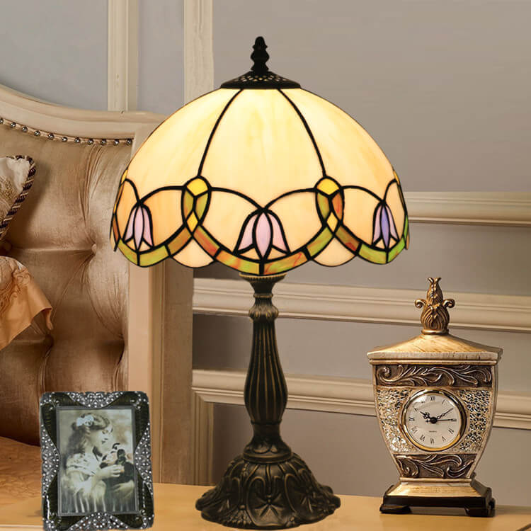 European Vintage Tiffany Flora 1-Light Table Lamp