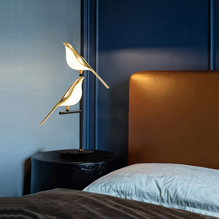 Lampe de table LED minimaliste nordique avec oiseau pie 