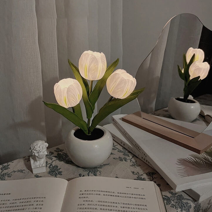 Tulip Simulation Bouquet Ceramic Flower Pot LED Night Light Table Lamp