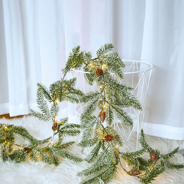 Weihnachten Tannennadel Tannenzapfen LED dekorative Lichterketten 