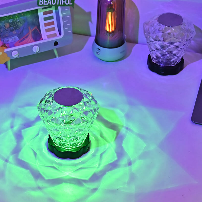 Lampe de Table décorative créative en forme de pétale de Rose en diamant, veilleuse LED en acrylique 