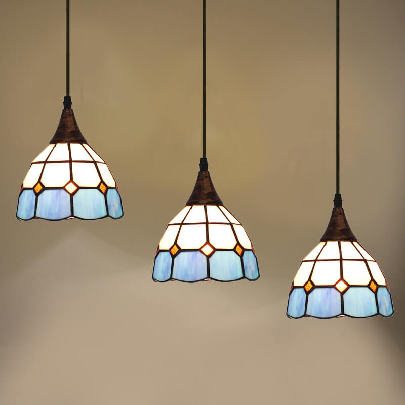 Tiffany Buntglas-Kronleuchter mit drei Lichtern und Inselbeleuchtung 