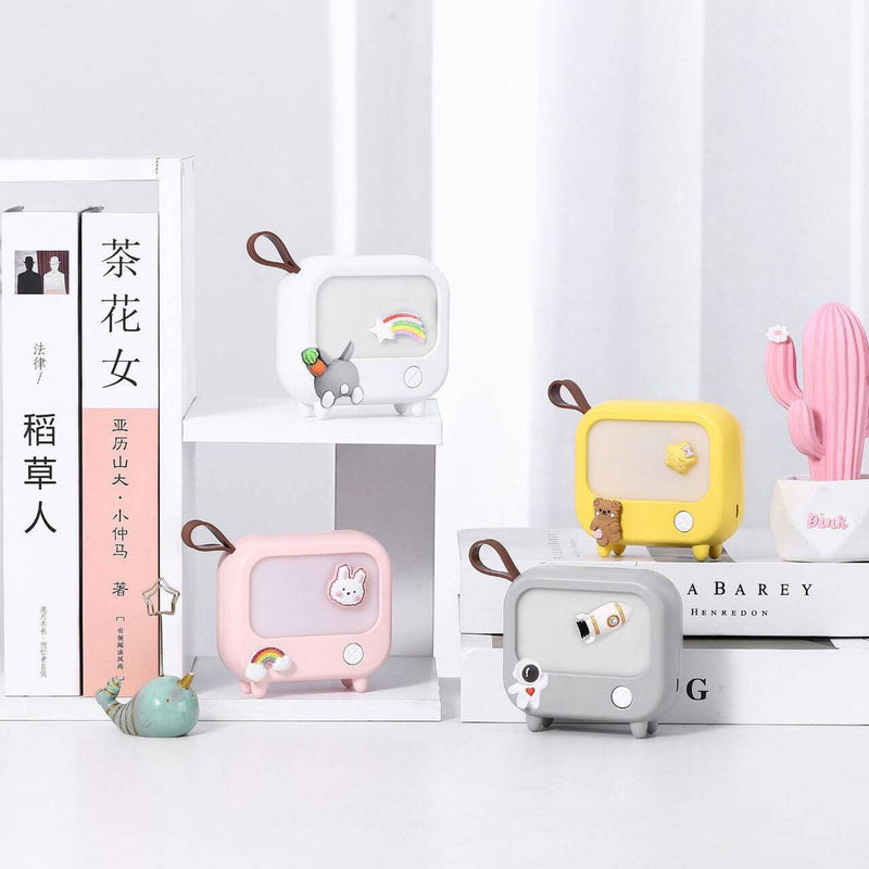 Lámpara de Mesa LED USB Mini TV Creativa para Noche 