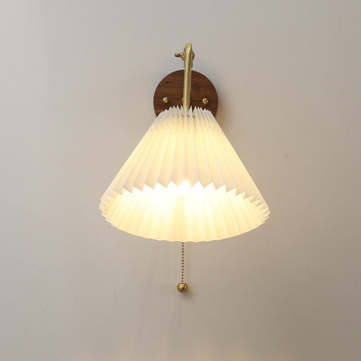 Nordic Vintage Nussbaum Messing Plissee Schirm 1-Licht Wandleuchte 