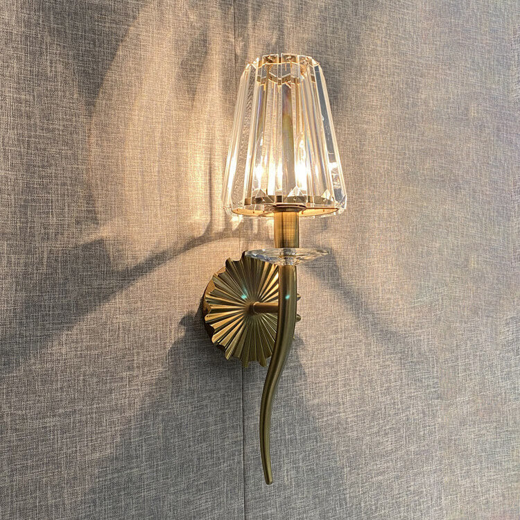 European Light Luxury Hardware Glass 1-Light Wall Sconce Lamp