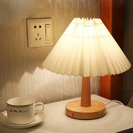 Vintage plissierte regenschirmförmige 1-flammige LED-Tischlampe 