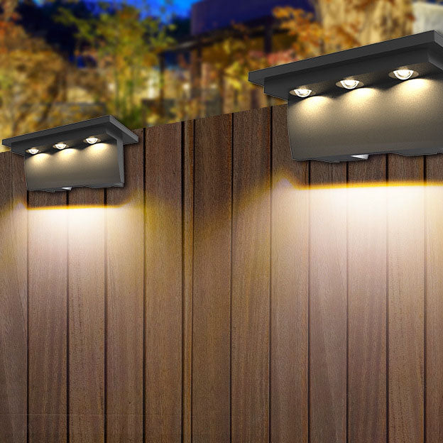 Moderne minimalistische wasserdichte Solar-LED-Wandleuchte für den Außenbereich aus ABS in Stufengeometrie 