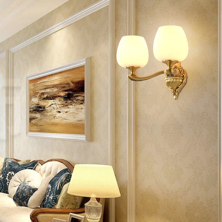 Lampe de luxe européenne en laiton avec tasse en verre, Base sculptée, applique murale à 1/2 lumières 