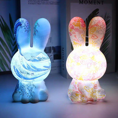 Lámpara de mesa con luz nocturna LED de conejo arcoíris impreso en 3D pintado creativamente 