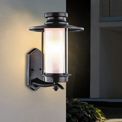 Lampe d'applique murale de patio à 1 lumière à colonne géométrique imperméable d'extérieur moderne 