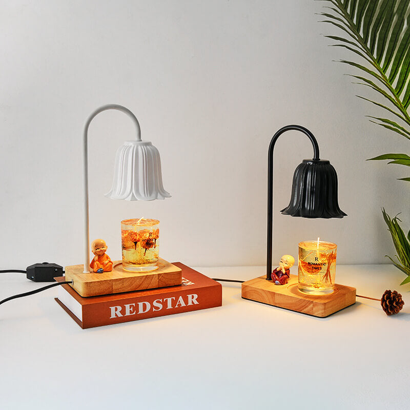 European Log Hardware Timing 1-Light Melting Wax Table Lamp