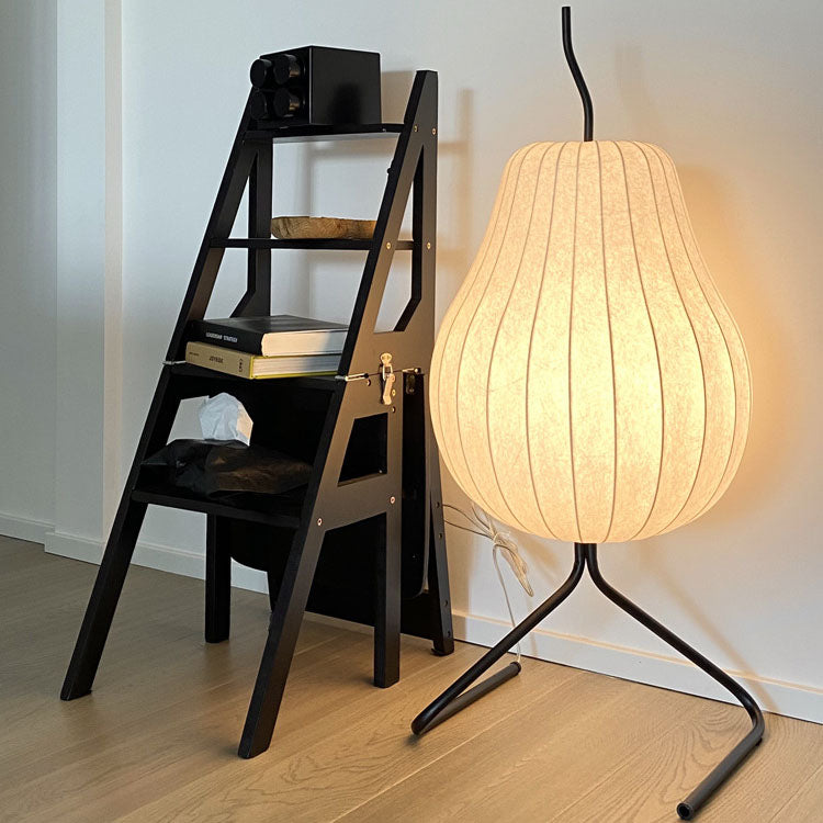 Lámpara de pie de 1 luz de hierro con tela de seda de pera Wabi-sabi japonesa 