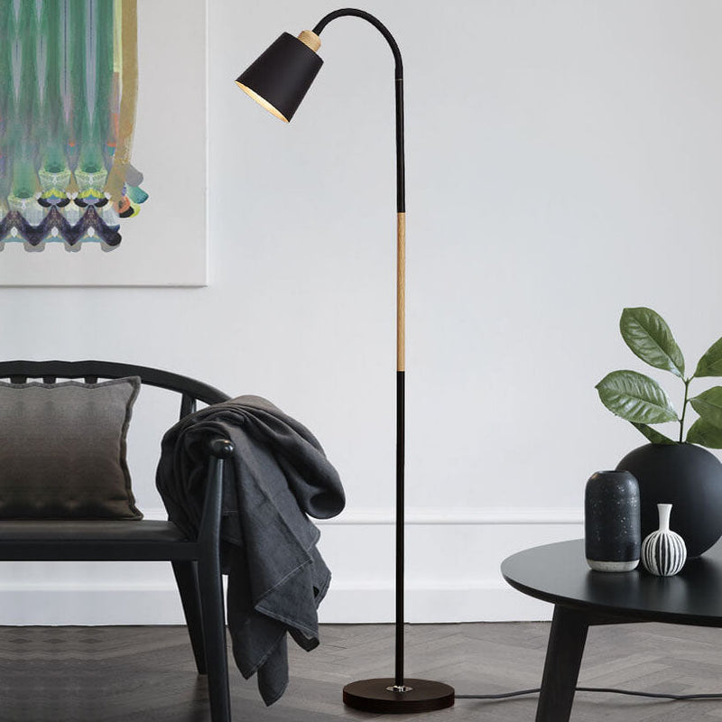 Modern Minimalist Iron 1-Light Standing Floor Lamp